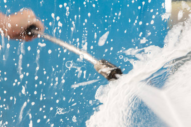 Best Graffiti Removal  in Bannockburn, IL
